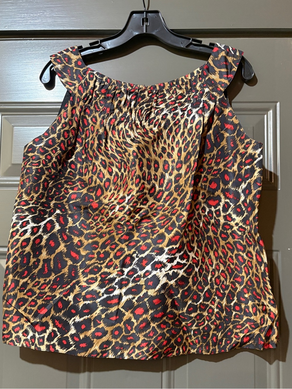 Ellen Tracy leopard print silk top